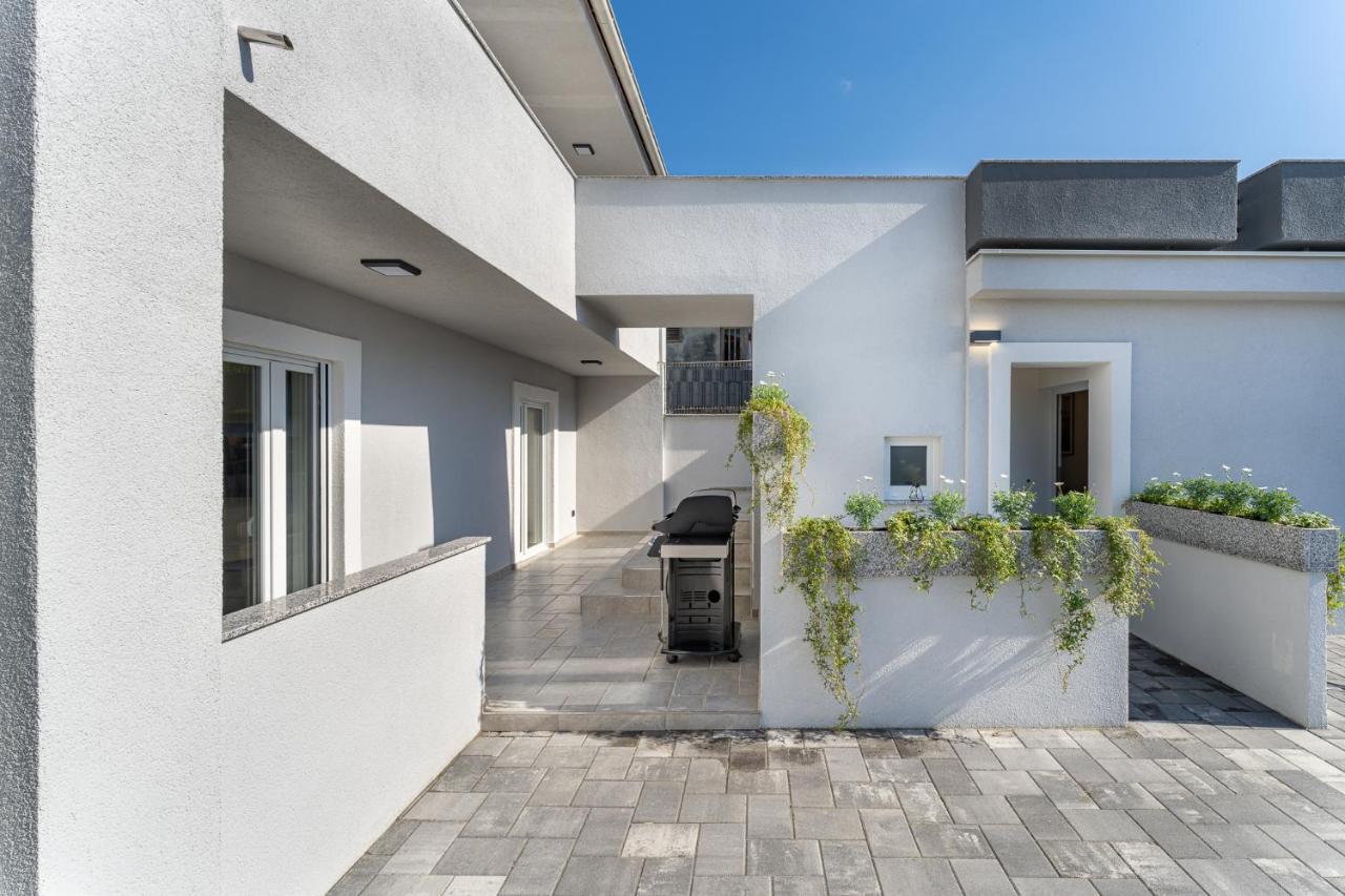 Villa Sogi Biograd Na Moru Εξωτερικό φωτογραφία